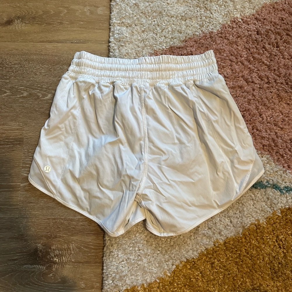 Lululemon Hotty Hot High Rise Shorts - Picture 3 of 5